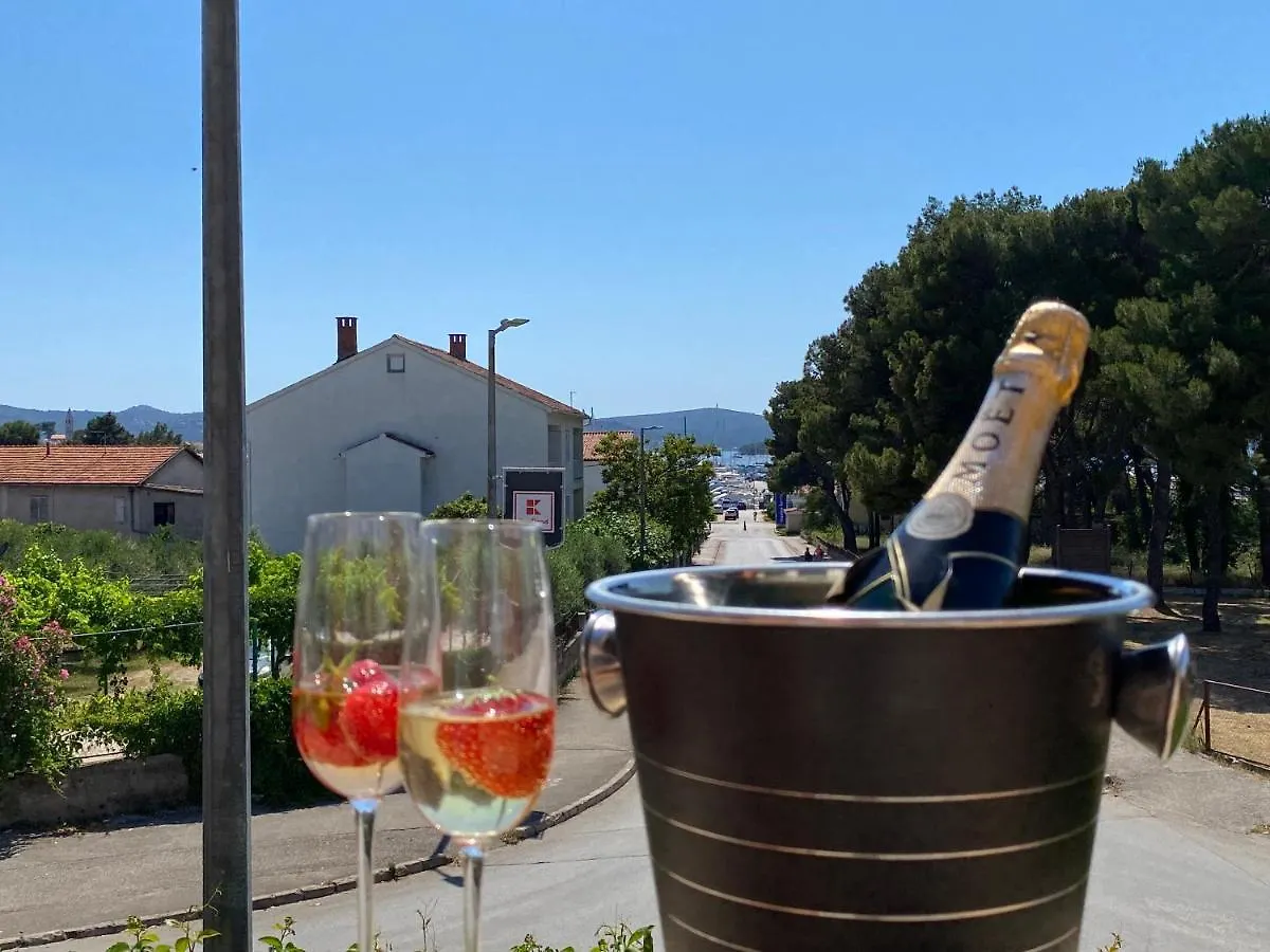 Apartments A&A Biograd Na Moru